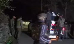 Jammu Kashmir: गांदरबल के जंगल में सुरक्षाबलों और आतंकियों के बीच मुठभेड़, एक आतंकी ढेर; तलाशी अभियान जारी