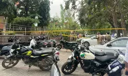 चंडीगढ़ में भाजपा कार्यालय के बाहर हुए विस्फोट में क्रूड मटेरियल की मौजूदगी का संदेह : पुलिस चंडीगढ़ में भाजपा कार्यालय के बाहर हुए विस्फोट में क्रूड मटेरियल की मौजूदगी का संदेह : पुलिस