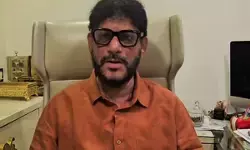 नक्सलवाद और आतंकवाद को जड़ से खत्म कर देना चाहिए : वारिस पठान नक्सलवाद और आतंकवाद को जड़ से खत्म कर देना चाहिए : वारिस पठान