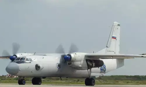 क्रीमिया में बड़ा विमान हादसा: एएन-26 क्रैश, 29 की मौत