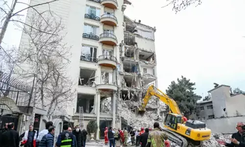 अमेरिकी हमलों से कमांड ढांचे में संकट, मुश्किल में ईरानी सेना: पीट हेगसेथ