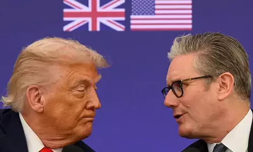 यह हमारी जंग नहीं है: ईरान युद्ध के बीच ब्रिटेन ने भी छोड़ा ट्रंप का साथ! होर्मुज पर बुलाई 35 देशों की बैठक