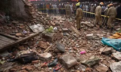 सागर हादसा : 9 बच्चों की मौत पर तीन दोषी, अदालत ने सुनाई 5 साल की सजा सागर हादसा : 9 बच्चों की मौत पर तीन दोषी, अदालत ने सुनाई 5 साल की सजा