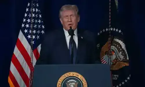 ट्रंप की धमकी: समझौता न हुआ तो ईरान को भेज देंगे पाषाण युग में