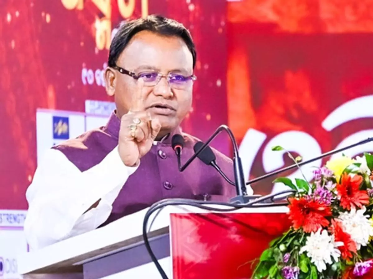 ओडिशा के सीएम माझी ने राष्ट्रीय राजमार्ग परियोजना के लिए प्रधानमंत्री और गडकरी का आभार जताया ओडिशा के सीएम माझी ने राष्ट्रीय राजमार्ग परियोजना के लिए प्रधानमंत्री और गडकरी का आभार जताया