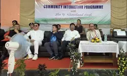 मणिपुर के जिरीबाम में एकजुटता का संदेश, सीएम खेमचंद बोले-भरोसा बहाल करना प्राथमिकता मणिपुर के जिरीबाम में एकजुटता का संदेश, सीएम खेमचंद बोले-भरोसा बहाल करना प्राथमिकता