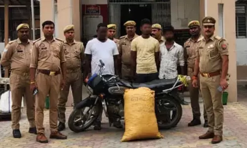 भदोही पुलिस ने 22 किलो गांजे के साथ तीन आरोपियों को किया गिरफ्तार