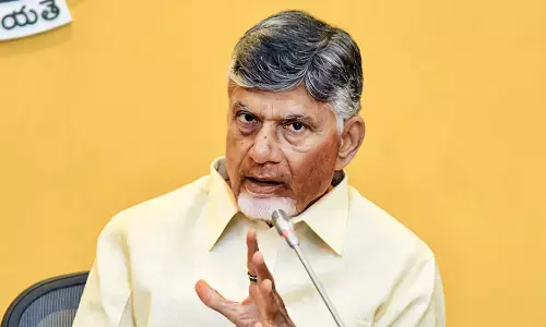 नायडू का निर्देश– अमरावती राजधानी निर्माण में तेजी लाओ