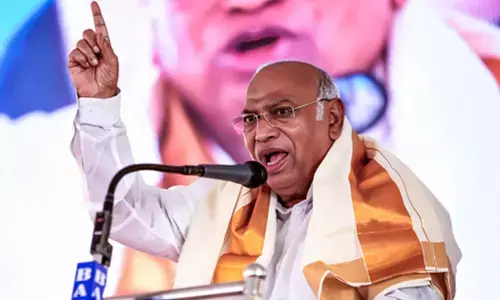 केरल में बदलाव की बयार: खड़गे ने यूडीएफ की जीत का दावा