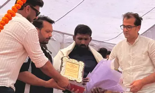 यूपी में महा दंगल, मुख्य अतिथि के तौर पर पहुंचे ओलंपिक मेडलिस्ट योगेश्वर दत्त यूपी में महा दंगल, मुख्य अतिथि के तौर पर पहुंचे ओलंपिक मेडलिस्ट योगेश्वर दत्त