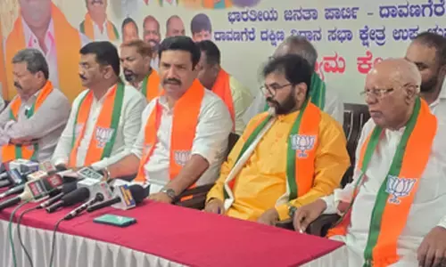 कर्नाटक : भाजपा प्रदेश अध्यक्ष विजयेंद्र ने कांग्रेस पर निशाना साधा, बोले- अल्पसंख्यक मगरमच्छ के आंसू समझ रहे हैं