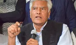 जाखड़ का हमला: भाजपा को डिगा नहीं सकतीं डरपोक ताकतें