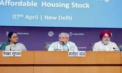 टीओडी और शुल्क विनियम, 2026 मेट्रो कॉरिडोर के साथ योजनाबद्ध और टिकाऊ शहरी विकास को बढ़ावा देंगे: मनोहर लाल टीओडी और शुल्क विनियम, 2026 मेट्रो कॉरिडोर के साथ योजनाबद्ध और टिकाऊ शहरी विकास को बढ़ावा देंगे: मनोहर लाल