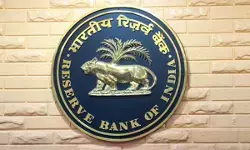 वैश्विक अस्थिरता और महंगाई बढ़ने के जोखिम के चलते रेपो रेट को स्थिर रख सकता है आरबीआई : फिक्की अध्यक्ष