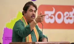 कर्नाटक भाजपा ने आरएसएस विरोधी टिप्पणी पर मल्लिकार्जुन खड़गे को घेरा कर्नाटक भाजपा ने आरएसएस विरोधी टिप्पणी पर मल्लिकार्जुन खड़गे को घेरा