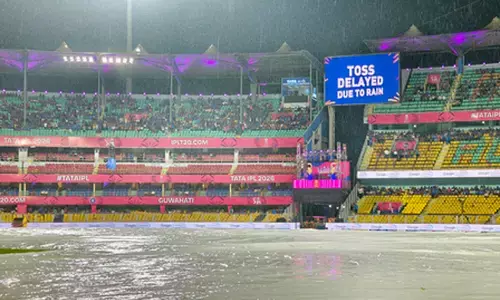 आईपीएल 2026: बारिश की वजह से राजस्थान रॉयल्स और मुंबई इंडियंस के बीच मैच में देरी आईपीएल 2026: बारिश की वजह से राजस्थान रॉयल्स और मुंबई इंडियंस के बीच मैच में देरी