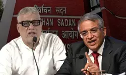 चुनाव आयोग पहुंचे तृणमूल नेताओं को सात मिनट में भगाया गया; डेरेक ओ ब्रायन ने लगाए गंभीर आरोप चुनाव आयोग पहुंचे तृणमूल नेताओं को सात मिनट में भगाया गया; डेरेक ओ ब्रायन ने लगाए गंभीर आरोप