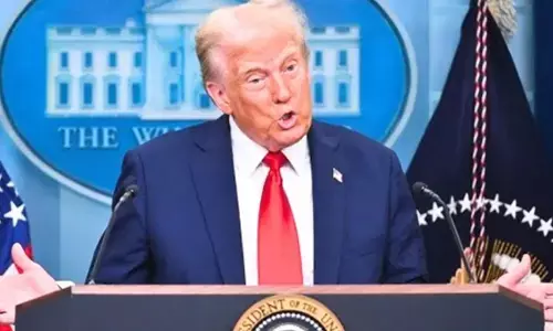 अमेरिका-ईरान के बीच दो हफ्ते का सीजफायर: ट्रंप का ऐलान, होर्मुज जलडमरूमध्य खोलने की शर्त