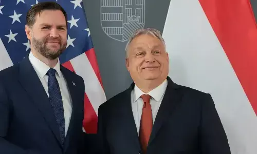 ओरबान को जिताने में जुटे ट्रंप, हंगरी चुनाव में अमेरिका की इतनी दिलचस्पी क्यों?