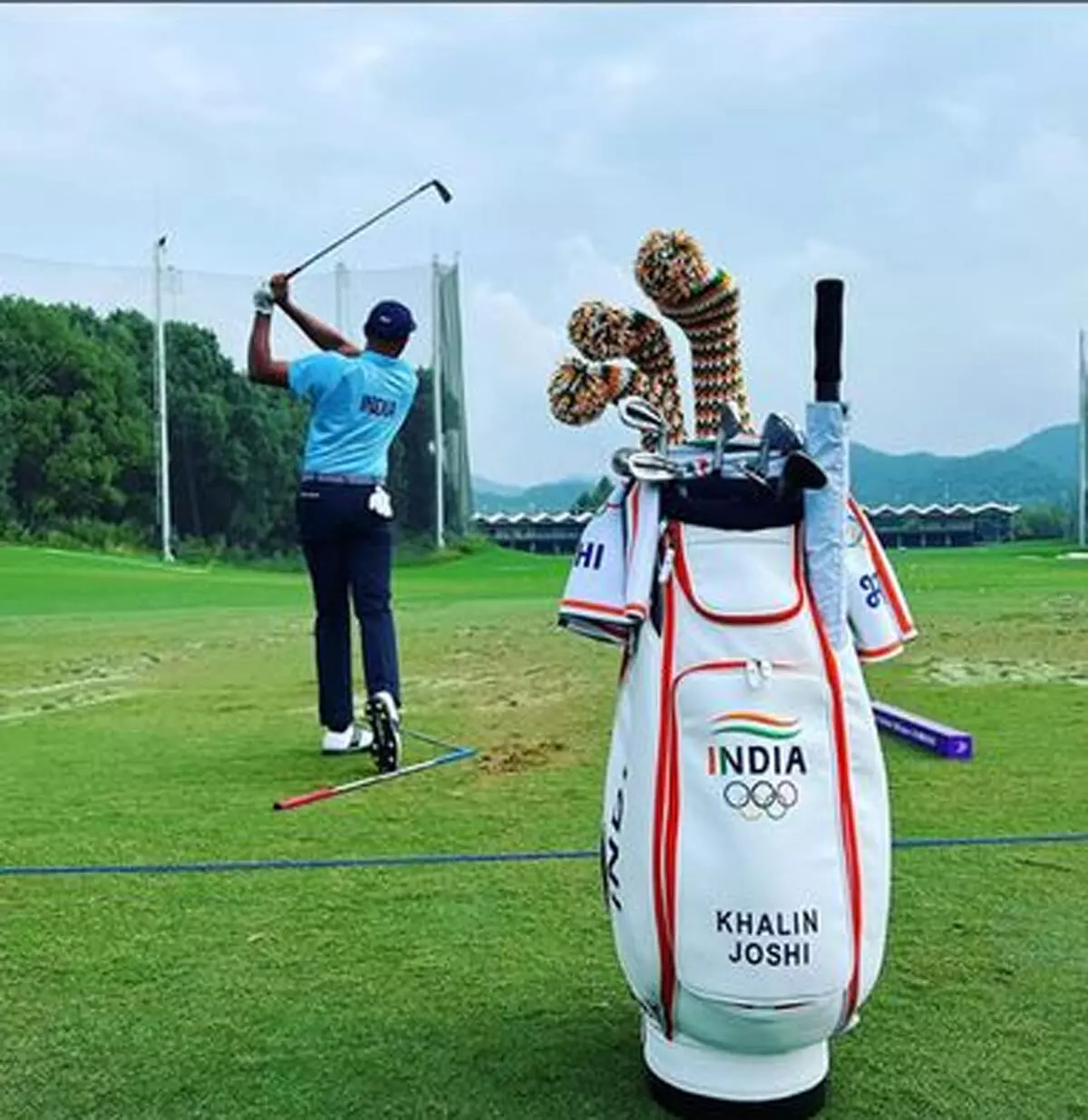 आंध्र ओपन 2026: तीसरे दिन खलिन जोशी ने तीन शॉट तक बढ़त बनाई आंध्र ओपन 2026: तीसरे दिन खलिन जोशी ने तीन शॉट तक बढ़त बनाई