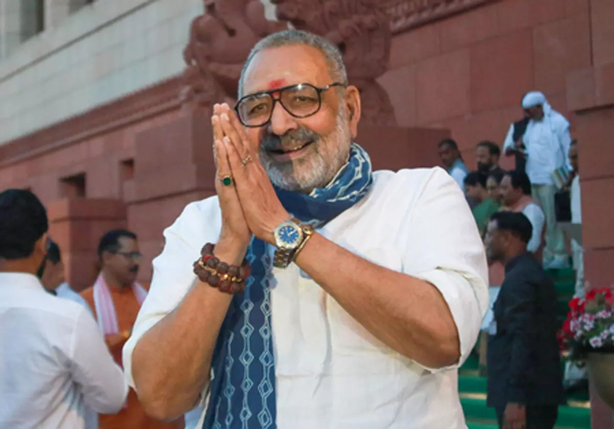 ममता खुद की सीट नहीं बचा पाएंगी, सरकार कहां से बचाएंगी : गिरिराज सिंह ममता खुद की सीट नहीं बचा पाएंगी, सरकार कहां से बचाएंगी : गिरिराज सिंह