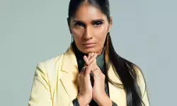 एक्सीडेंट के बाद अस्पताल से सीधे सेट पर पहुंची थीं अनु अग्रवाल, चोटिल पैर के साथ पूरी की शूटिंग एक्सीडेंट के बाद अस्पताल से सीधे सेट पर पहुंची थीं अनु अग्रवाल, चोटिल पैर के साथ पूरी की शूटिंग