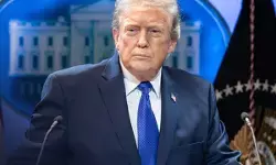 राष्ट्रपति ट्रंप ने होर्मुज स्ट्रेट में तेल टैंकरों से शुल्क वसूले जाने की रिपोर्टों पर ईरान को दी चेतावनी राष्ट्रपति ट्रंप ने होर्मुज स्ट्रेट में तेल टैंकरों से शुल्क वसूले जाने की रिपोर्टों पर ईरान को दी चेतावनी