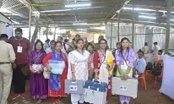 त्रिपुरा के धर्मनगर उपचुनाव में कड़ी सुरक्षा के बीच मतदान जारी त्रिपुरा के धर्मनगर उपचुनाव में कड़ी सुरक्षा के बीच मतदान जारी