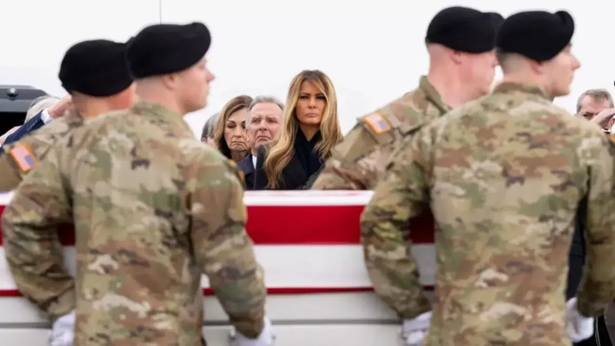 कुवैत बेस हमले पर अमेरिका के घायल सैनिकों ने उगल दी सच्चाई, कहा-ईरान ने हमें बहुत नुकसान पहुंचाया कुवैत बेस हमले पर अमेरिका के घायल सैनिकों ने उगल दी सच्चाई, कहा-ईरान ने हमें बहुत नुकसान पहुंचाया