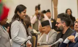 नेपाल में नई पीढ़ी की दस्तक, 26 साल की रुबी ठाकुर बनीं सबसे युवा डिप्टी स्पीकर नेपाल में नई पीढ़ी की दस्तक, 26 साल की रुबी ठाकुर बनीं सबसे युवा डिप्टी स्पीकर