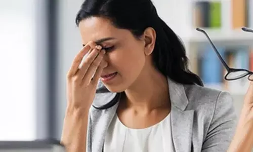 धुंधली नजर को न करें नजरअंदाज, खतरनाक हो सकते हैं ये लक्षण, ऐसे करें बचाव धुंधली नजर को न करें नजरअंदाज, खतरनाक हो सकते हैं ये लक्षण, ऐसे करें बचाव