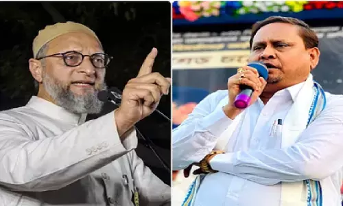 ओवैसी ने हुमायूं कबीर को दिया झटका, गठबंधन तोड़ा, AIMIM बंगाल में अकेले लड़ेगी चुनाव ओवैसी ने हुमायूं कबीर को दिया झटका, गठबंधन तोड़ा, AIMIM बंगाल में अकेले लड़ेगी चुनाव