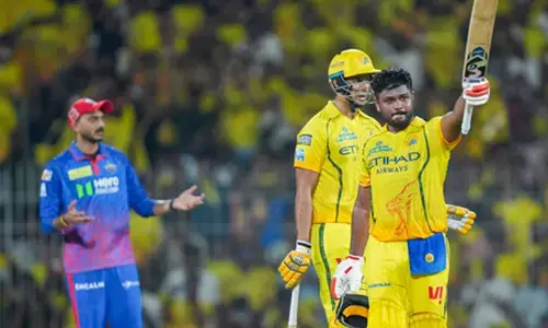 आईपीएल 2026: संजू सैमसन ने लगाया चौथा शतक, डीसी के खिलाफ सीएसके ने बनाए 212 रन आईपीएल 2026: संजू सैमसन ने लगाया चौथा शतक, डीसी के खिलाफ सीएसके ने बनाए 212 रन