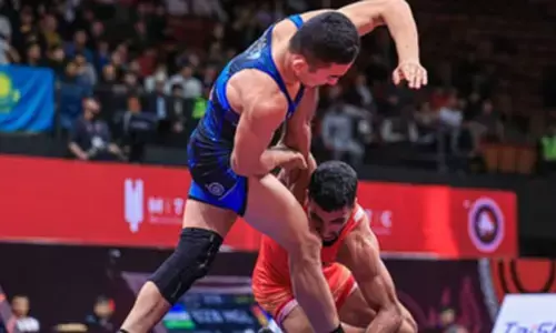 एशियन कुश्ती चैंपियनशिप: सुजीत और अभिमन्यु ने जीते गोल्ड, भारत के नाम 14 मेडल एशियन कुश्ती चैंपियनशिप: सुजीत और अभिमन्यु ने जीते गोल्ड, भारत के नाम 14 मेडल