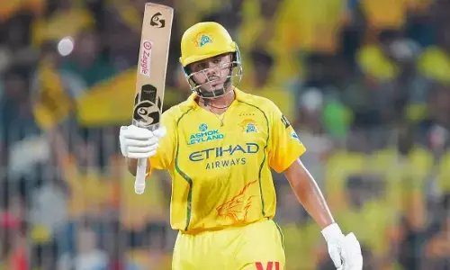 आयुष म्हात्रे: ढाई साल की उम्र में पुल शॉट से किया हैरान, परिवार की तपस्या से भारतीय क्रिकेट को मिला कोहिनूर आयुष म्हात्रे: ढाई साल की उम्र में पुल शॉट से किया हैरान, परिवार की तपस्या से भारतीय क्रिकेट को मिला कोहिनूर