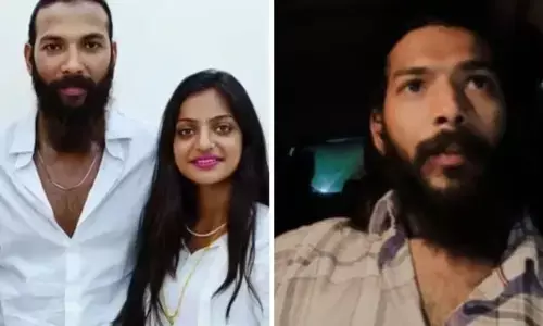 मोनालिसा कहीं नहीं भागी… ‘फरमान’ के Video का सच आया सामने, हमशक्ल ने बताई पूरी कहानी मोनालिसा कहीं नहीं भागी… ‘फरमान’ के Video का सच आया सामने, हमशक्ल ने बताई पूरी कहानी