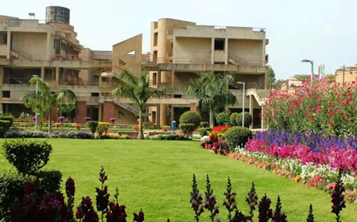 दिल्ली यूनिवर्सिटी में नौकरी का मौका: प्रोजेक्ट साइंटिस्ट समेत 11 पदों पर आवेदन शुरू, जल्दी भरें फॉर्म दिल्ली यूनिवर्सिटी में नौकरी का मौका: प्रोजेक्ट साइंटिस्ट समेत 11 पदों पर आवेदन शुरू, जल्दी भरें फॉर्म