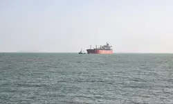 20,400 टन एलपीजी लेकर जग विक्रम आज पहुंचेगा कांडला: केंद्र