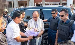 सीएम खेमचंद ने इंफाल रेलवे स्टेशन प्रोजेक्ट का लिया जायजा, 2028 तक पूरा करने का लक्ष्य तय सीएम खेमचंद ने इंफाल रेलवे स्टेशन प्रोजेक्ट का लिया जायजा, 2028 तक पूरा करने का लक्ष्य तय