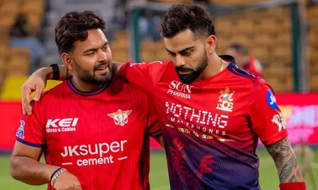 आईपीएल 2026: आरसीबी को उसके घर में रोकना एलएसजी के लिए बड़ी चुनौती, हेड-टू-हेड में बेंगलुरु आगे आईपीएल 2026: आरसीबी को उसके घर में रोकना एलएसजी के लिए बड़ी चुनौती, हेड-टू-हेड में बेंगलुरु आगे
