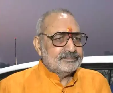 बिहार में नीतीश मॉडल को आगे बढ़ाएंगे सम्राट चौधरी: गिरिराज सिंह बिहार में नीतीश मॉडल को आगे बढ़ाएंगे सम्राट चौधरी: गिरिराज सिंह