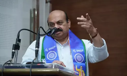महिला आरक्षण विधेयक का समर्थन करने के लिए राजनीतिक मतभेदों को दरकिनार करें : बोम्मई महिला आरक्षण विधेयक का समर्थन करने के लिए राजनीतिक मतभेदों को दरकिनार करें : बोम्मई