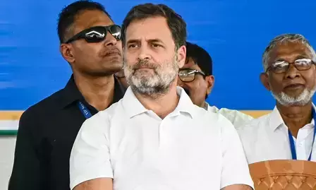 तमिलनाडु में चुनाव प्रचार से राहुल गांधी की गैरहाजिरी से डीएमके गठबंधन की बढ़ी चिंता तमिलनाडु में चुनाव प्रचार से राहुल गांधी की गैरहाजिरी से डीएमके गठबंधन की बढ़ी चिंता