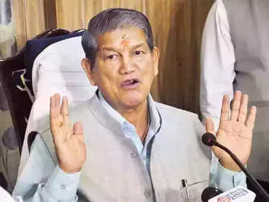 गंगोत्री मार्ग पर सड़कों की बदहाली पर भड़के पूर्व सीएम हरीश रावत, बोले-स्थिति काफी चिंताजनक गंगोत्री मार्ग पर सड़कों की बदहाली पर भड़के पूर्व सीएम हरीश रावत, बोले-स्थिति काफी चिंताजनक