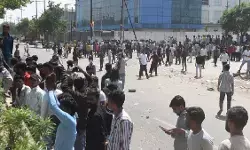 नोएडा हिंसा के मास्टरमाइंड समेत 18 गिरफ्तार, जानें- श्रमिकों को हिंसा के लिए कौन भड़काया