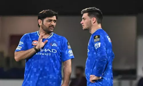 IPL 2026: धोनी की सलाह से चमके नूर अहमद, केकेआर के खिलाफ जीत में निभाई अहम भूमिका IPL 2026: धोनी की सलाह से चमके नूर अहमद, केकेआर के खिलाफ जीत में निभाई अहम भूमिका