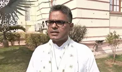 बिहार में सम्राट चौधरी के सीएम बनते ही रालोमो के विधायक माधव आनन्द ने कहा-प्रदेश में शराबबंदी जरूरी नहीं बिहार में सम्राट चौधरी के सीएम बनते ही रालोमो के विधायक माधव आनन्द ने कहा-प्रदेश में शराबबंदी जरूरी नहीं