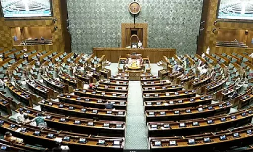 सरकार ने आधी रात लागू कर दिया महिला आरक्षण कानून 2023, जारी हुआ नोटिफिकेशन