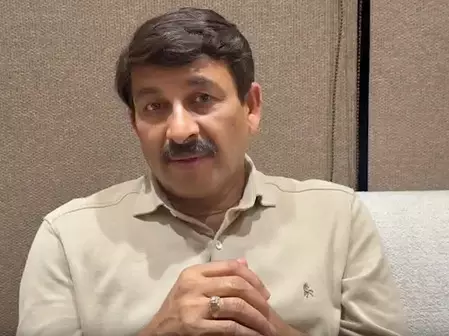 महिला आरक्षण बिल गिरा, हिम्मत नहीं, हम बहुत जल्द देश की आधी आबादी को उनका हक दिलाएंगे: मनोज तिवारी महिला आरक्षण बिल गिरा, हिम्मत नहीं, हम बहुत जल्द देश की आधी आबादी को उनका हक दिलाएंगे: मनोज तिवारी