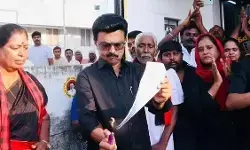 स्टालिन ने इंडिया गठबंधन की एकता को सराहा, परिसीमन बिल का विरोध करने के लिए आभार जताया स्टालिन ने इंडिया गठबंधन की एकता को सराहा, परिसीमन बिल का विरोध करने के लिए आभार जताया
